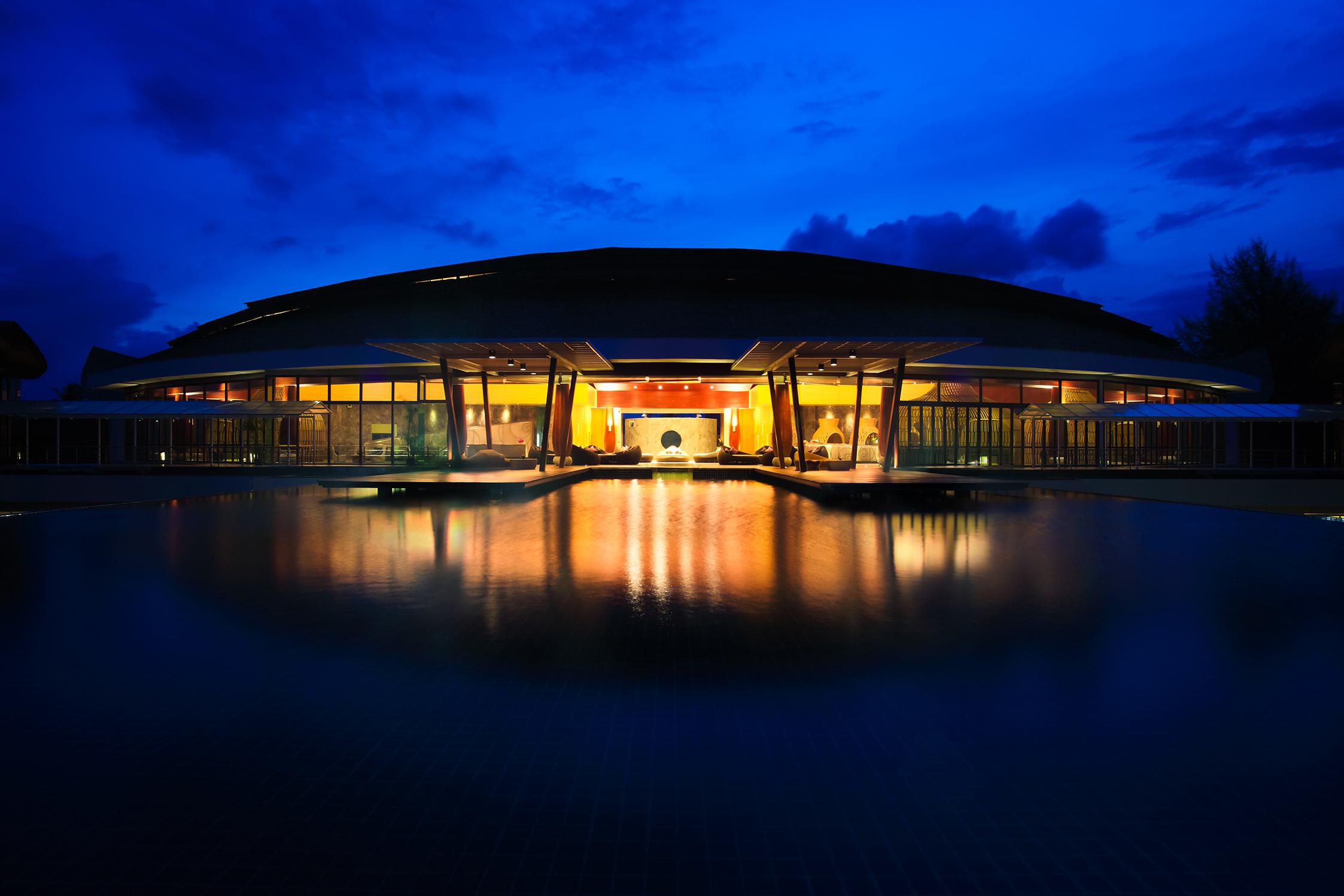 Graceland Khaolak Beachfront Resort خاو لاك المظهر الخارجي الصورة