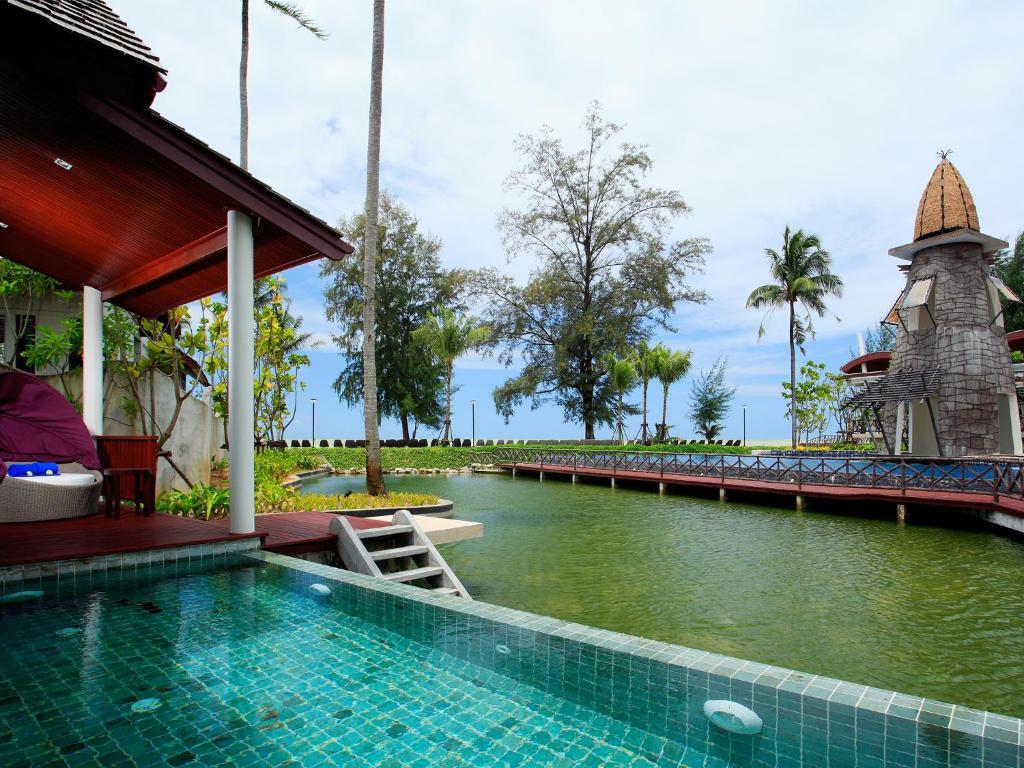 Graceland Khaolak Beachfront Resort خاو لاك المظهر الخارجي الصورة