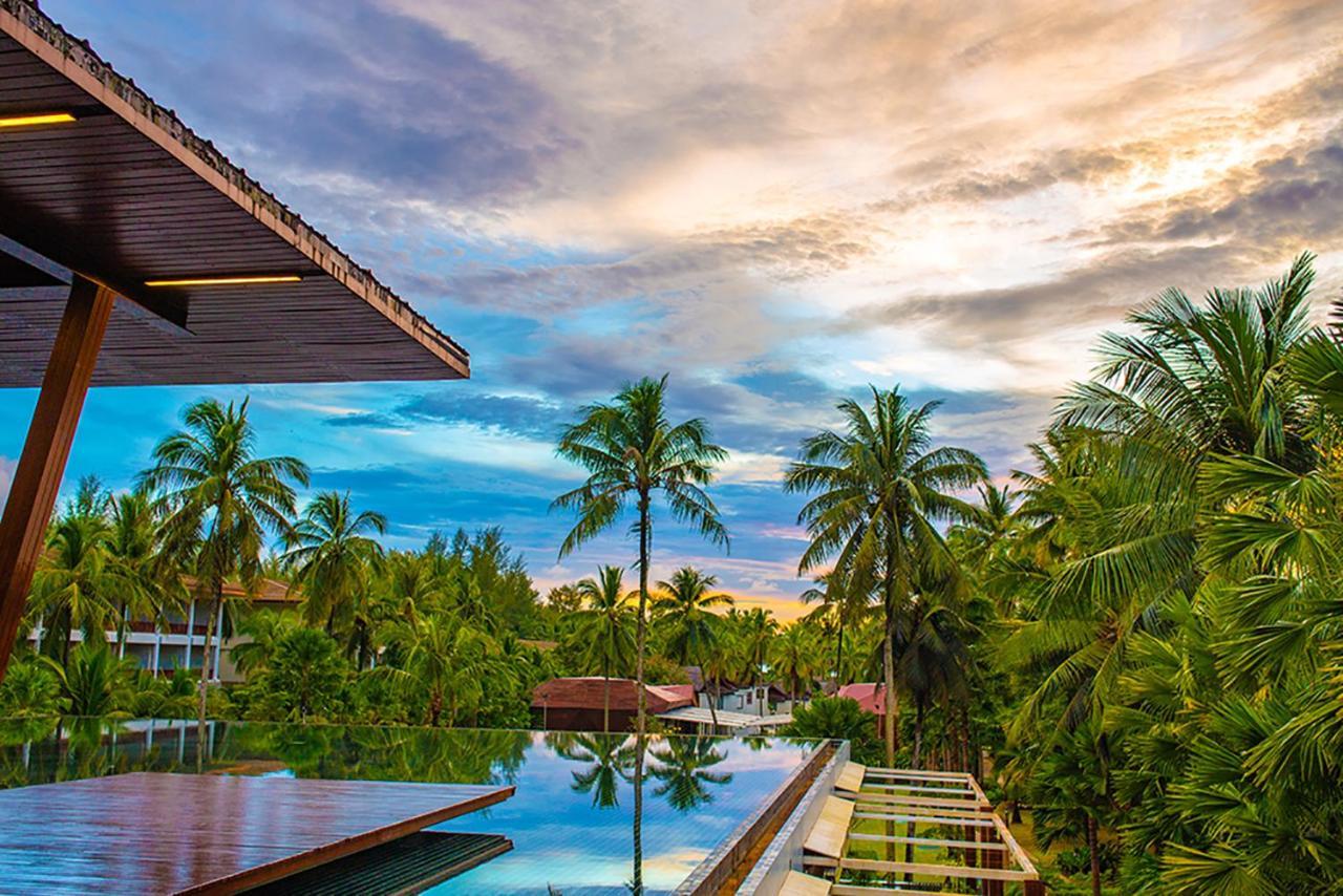 Graceland Khaolak Beachfront Resort خاو لاك المظهر الخارجي الصورة